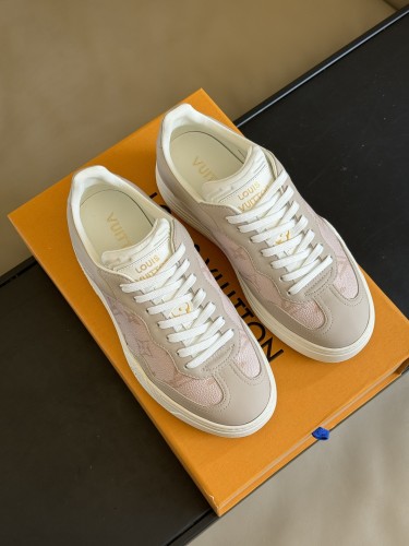 Louis Vuitton Womens Shoes Sneakers Lace-Up Luxury Brand Fashion LV Groovy Platform Sneaker with Original Box 1ACHH0  