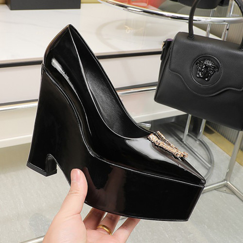 Versace Brand Womens Sandals Shoes Pumps Leather Big Size LA MEDUSA LEATHER PUMPS with 6cm High Platform and 14cm Heel Design  