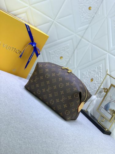 Louis Vuitton Womens Bags Clutch Luxury Brand Fashion Type M46458 Cosmetic Pouch GM with Original Box  