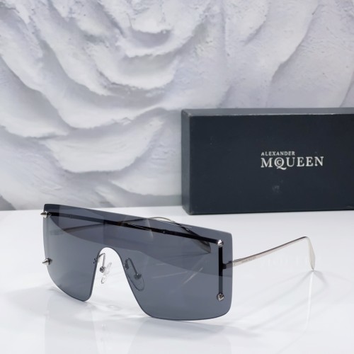 Alexander McQueen Sunglasses Luxury Brand Men Womens Sunglasses with Original Box  AM0412S