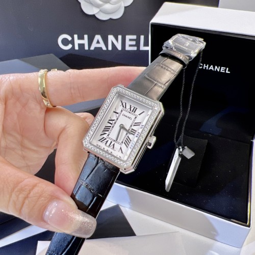 Chanel Womens Watch035