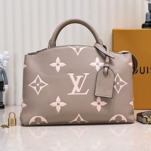 Louis Vuitton Womens Bag Shoulder Messenger Bags Luxury Brand Fashion Grand Palais M45811