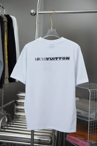 Louis Vuitton Luxury Brand Men Womens Short Sleeve T-Shirt Graphic Cotton T-Shirt   