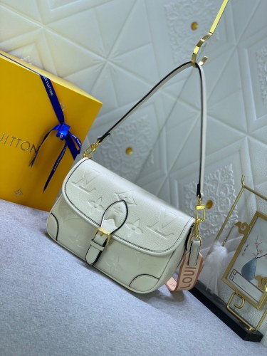 Louis Vuitton Womens Bags Shoulder Bag Luxury Brand Fashion Monogram Empreinte Leather M46584 with Original Box  