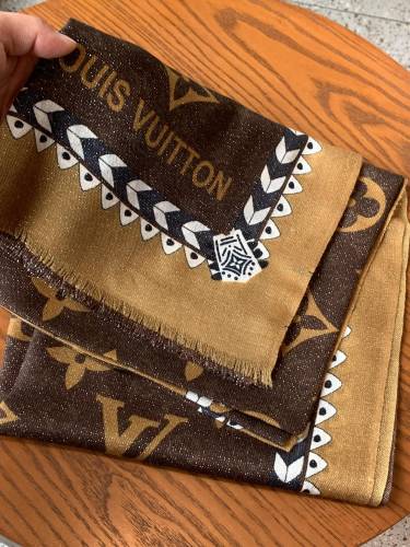 Louis Vuitton Scarves Men Womens Fashion Scarf with Original Box   