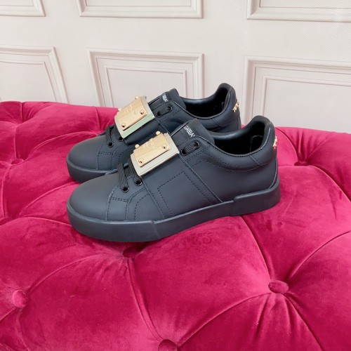 Dolce&Gabbana Men Shoes Sneakers Luxury Brand Casual Shoes for Men with Original Box Whatsapp 