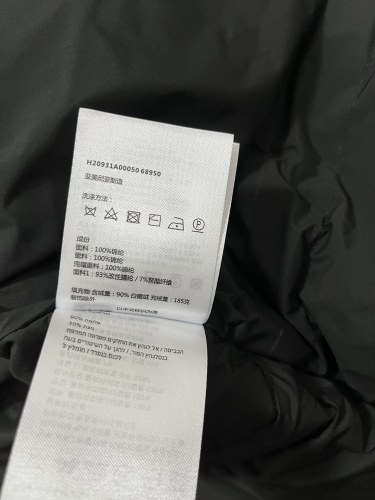 Moncler Men Womens Down Jacket Womens Coats Luxury Brand Fashion Design