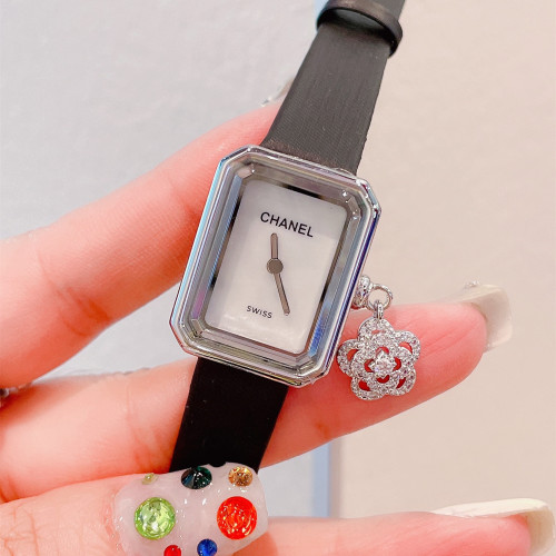 Chanel Womens Watch077