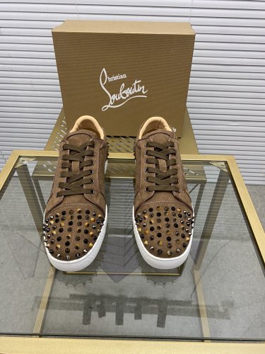 Christian Louboutin Mens Shoes Sneakers Luxury Brand Red Bottom Design Sports Footwears with Original Box