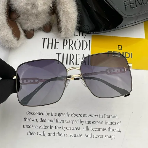 Fendi Sunglasses Luxury Brand Womens Sunglasses with Original Box  FD7821