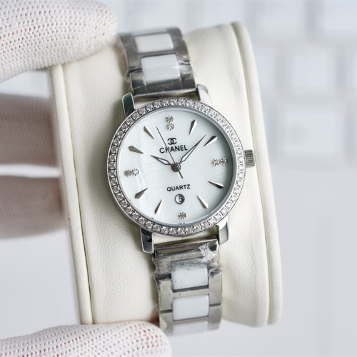 Chanel Womens Watch055