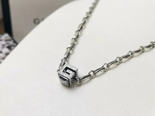 Gucci Luxury Men Womens Necklace