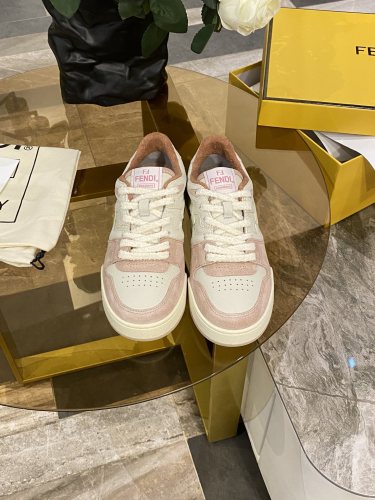 Fendi Mens Shoes Fashion Sneakers Luxury Brand Casual Fendi Trainer Sneakers Match Basse Shoes for Men with Original Box