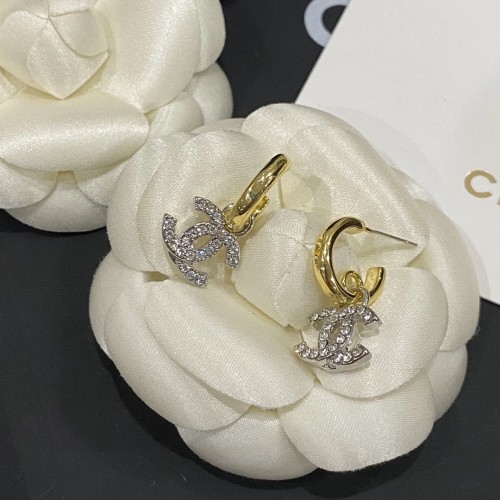 Chanel Luxury Womens Earrings