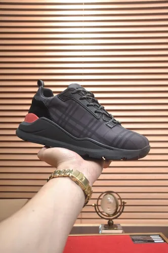 Burberry Men Shoes Fashion Sneakers Luxury Brand Vintage Cotton Sneaker with Original Box Whatsapp 