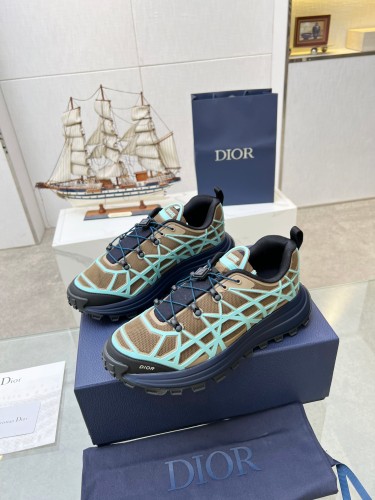 Dior Mens Shoes Sneakers Luxury Brand Breathable Design B31 RUNNER SNEAKER 3SN297ZUV_H561  