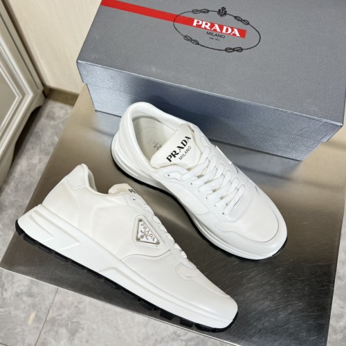 Prada Mens Shoes Casual Luxury Brand Breathable Sneakers with Original Box