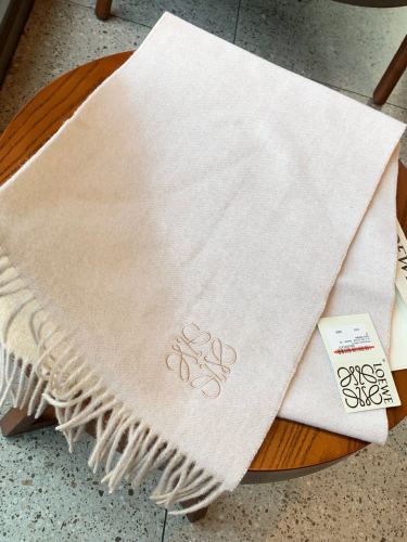 	 Loewe Scarves Men Womens Fashion Scarf 015