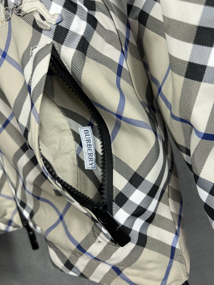 Burberry Women Mens Coat Hoodie Luxury Brand Mens Reversible Check Jacket 80872181 Top Quality   