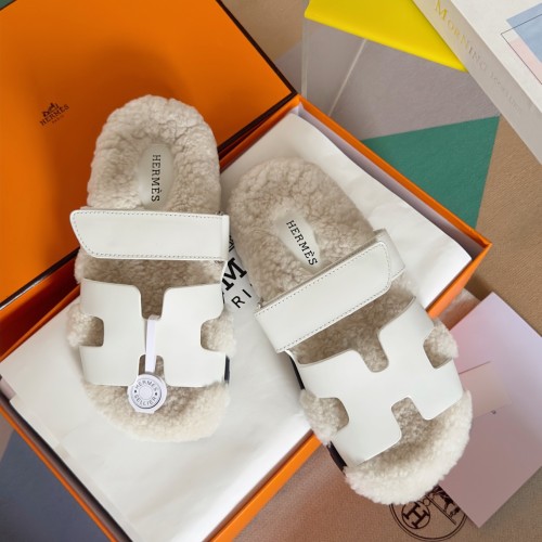 Hermes Womens Mens Unisex Shoes Winter Wool Extra Slippers Sandals Casual Fashion Sandals Luxury Brand with Original Box Whatsapp 