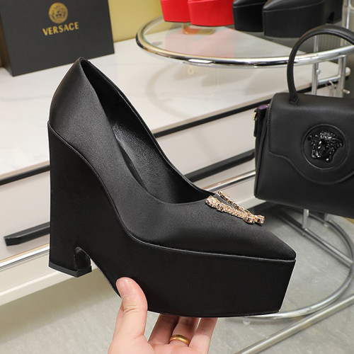 Versace Brand Womens Sandals Shoes Pumps Leather Big Size LA MEDUSA LEATHER PUMPS with 6cm High Platform and 14cm Heel Design  