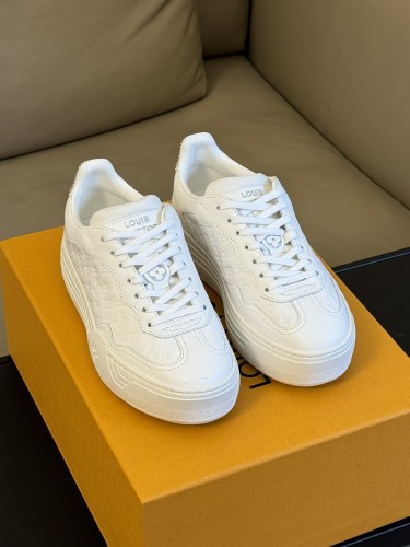Louis Vuitton Womens Shoes Sneakers Lace-Up Luxury Brand Fashion LV Groovy Platform Sneaker with Original Box 1ACHH0  