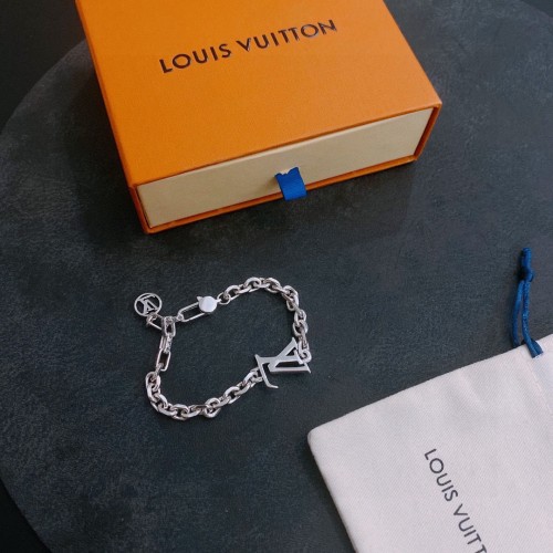 Louis Vuitton Luxury Men Womens Bracelet