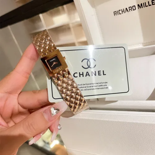 Chanel Womens Watch062