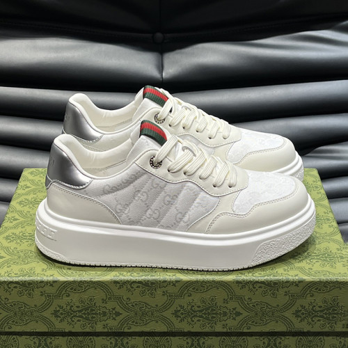 Gucci Mens Shoes Sneakers Luxury Brand Fashion Men's Gucci Re-Web trainer in leather with Original Box Whatsapp 