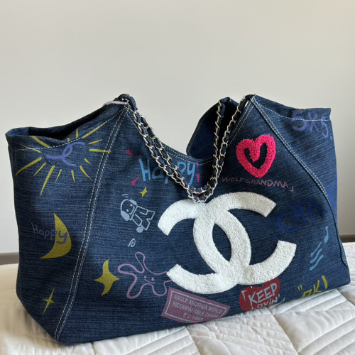 Chanel Womens Bags Vintage Crossbody Bag Classic Luxury Brand without Original Box  