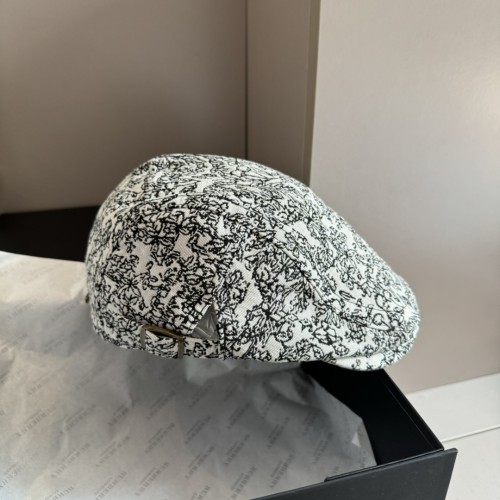 Burberry Womens Cap Beret Hat Painter's cap Luxury Brand with Original Box  