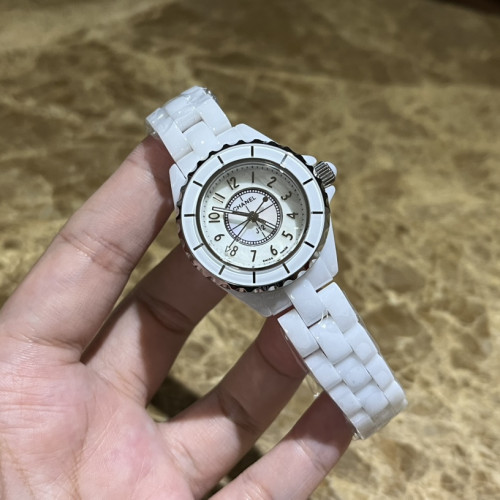 Chanel Womens Watch061