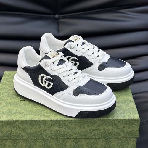 Gucci Mens Shoes Sneakers Luxury Brand Fashion Men's Gucci Re-Web trainer in leather with Original Box Whatsapp 
