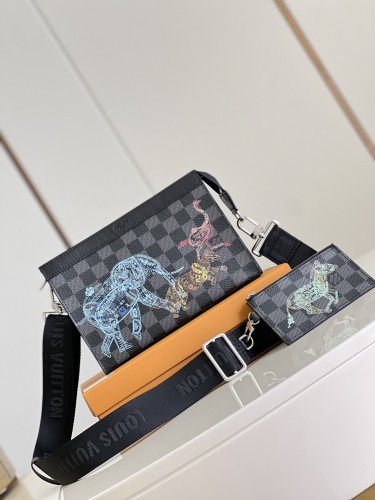 Louis Vuitton Womens Mens Bags Shoulder Bags Luxury Brand GASTON WEARABLE WALLET with Original Box N64608 Damier Graphite coated canvas
