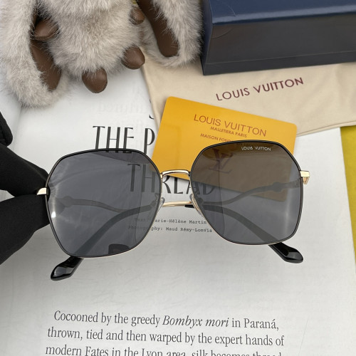 Louis Vuitton Sunglasses Luxury Brand Womens Sunglasses with Original Box  L7822