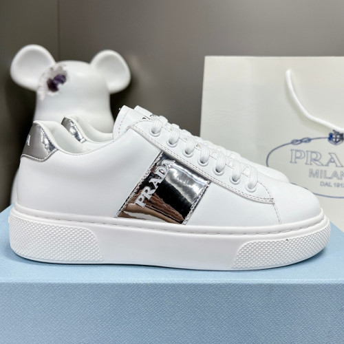 Prada Womens Shoes Casual Luxury Brand Breathable Prada sneakers with Original Box