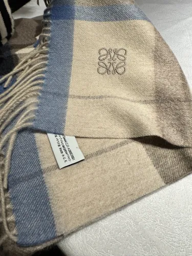 Loewe Scarves Men Womens Fashion Scarf 090