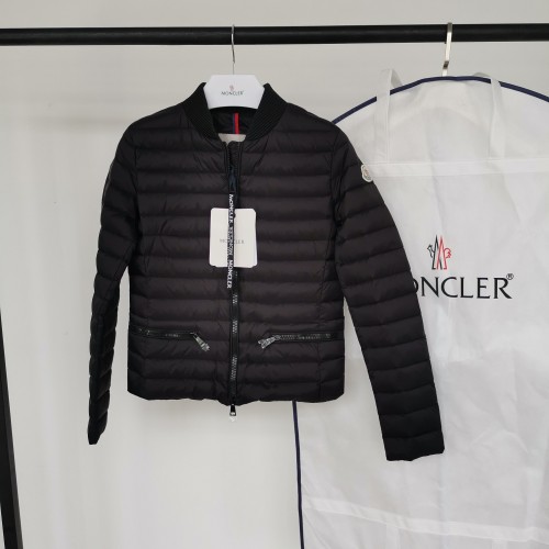 Moncler Womens Down Jacket Womens Coats Luxury Brand Fashion Design