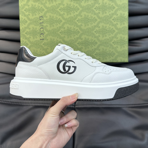 Gucci Mens Shoes Sneakers Luxury Brand Fashion Men's Gucci Re-Web trainer in leather with Original Box Whatsapp 