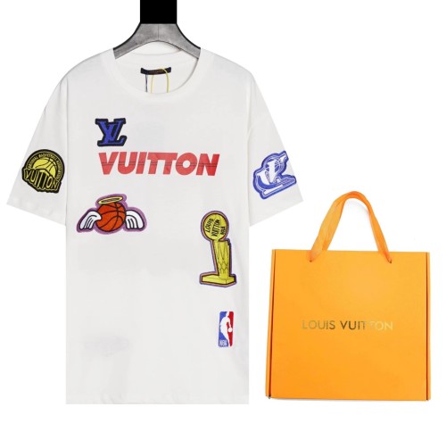 Louis Vuitton Luxury Brand Men Womens Short Sleeve T-Shirt   