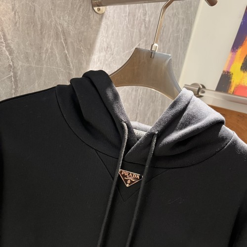 Prada Women Mens Sweatshirt Luxury Brand Mens Hoodie Cotton fleece hoodie UJL45B_11CC_F0002_S_OOO   