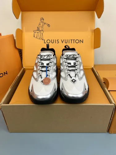 Louis Vuitton Men Shoes Fashion Sneakers Luxury Brand Mens LV RUNNER TATIC SNEAKER with Original Box 1A9UOJ Whatsapp 