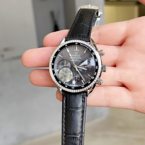 Omega Watch086
