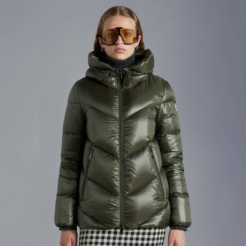 Moncler Design Womens Winter Windprood Down Jackets Keep Warm 90% White Duck Down