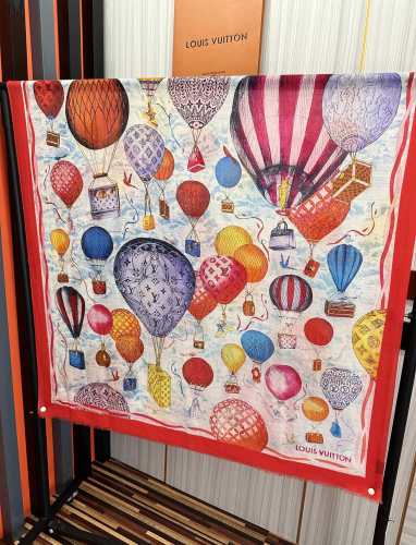 Louis Vuitton Scarves Womens Fashion Scarf with Original Box   