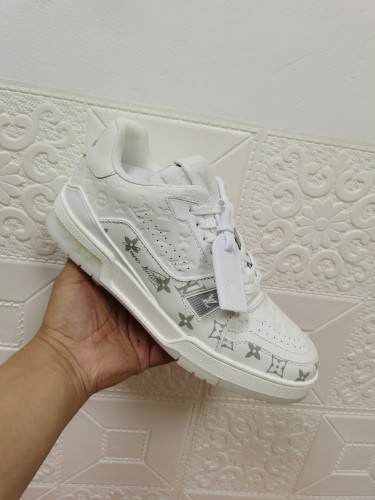 Louis Vuitton Mens Shoes Fashion Sneakers Design Luxury Brand LV TRAINER SNEAKER Mix of materials with Original Box 1A9JI9