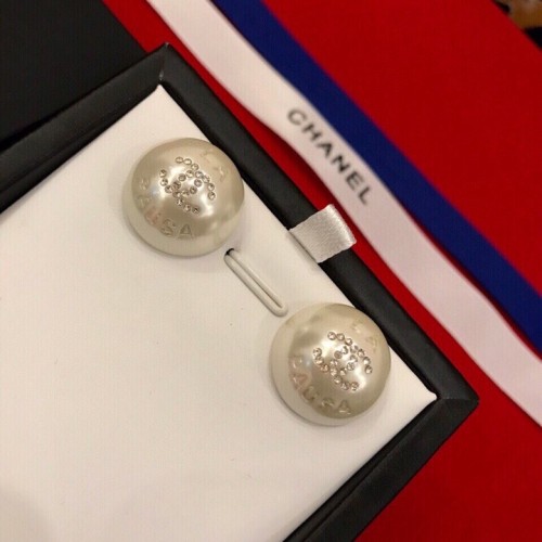 Chanel Luxury Womens Earrings
