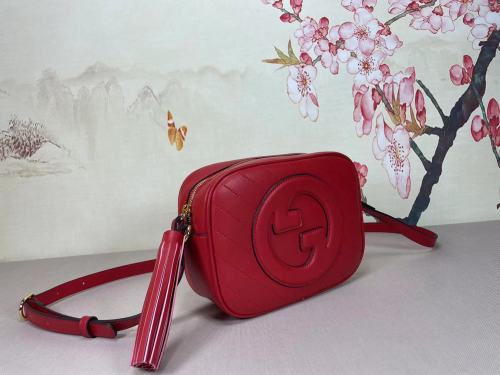 Gucci Womens Bags Shoulder Bags Luxury Brand Gucci Blondie small shoulder bag in leather  