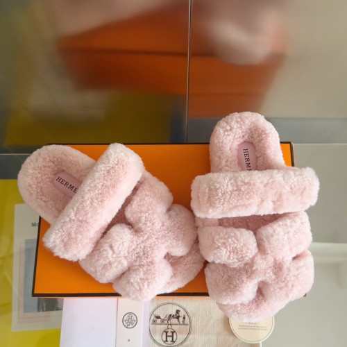Hermes Womens Mens Unisex Shoes Winter Wool Extra Slippers Sandals Casual Fashion Sandals Luxury Brand with Original Box Whatsapp 