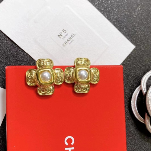 Chanel Luxury Womens Earrings